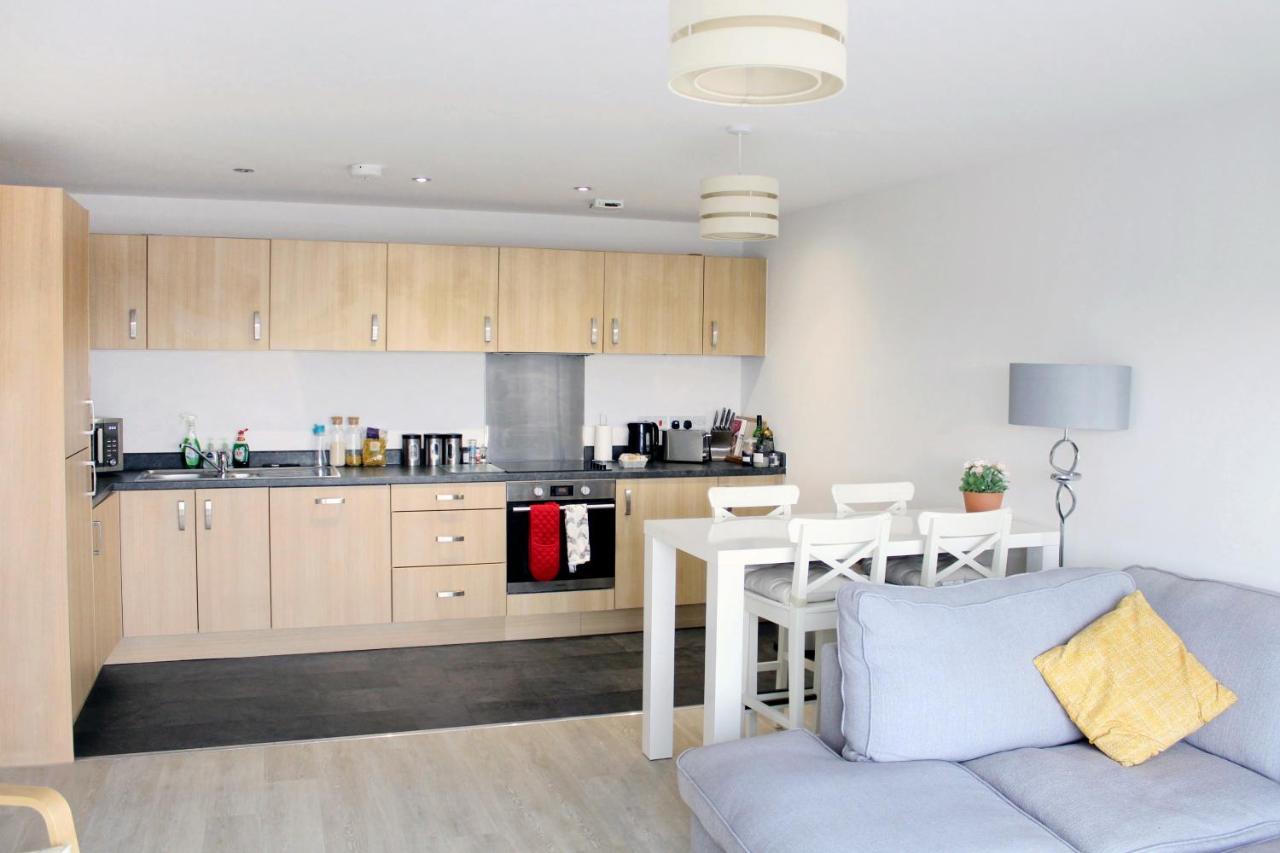 Manchester Escape - Private Room & Bathroom Near Etihad And Coop Arena - Free Secure Parking Екстериор снимка